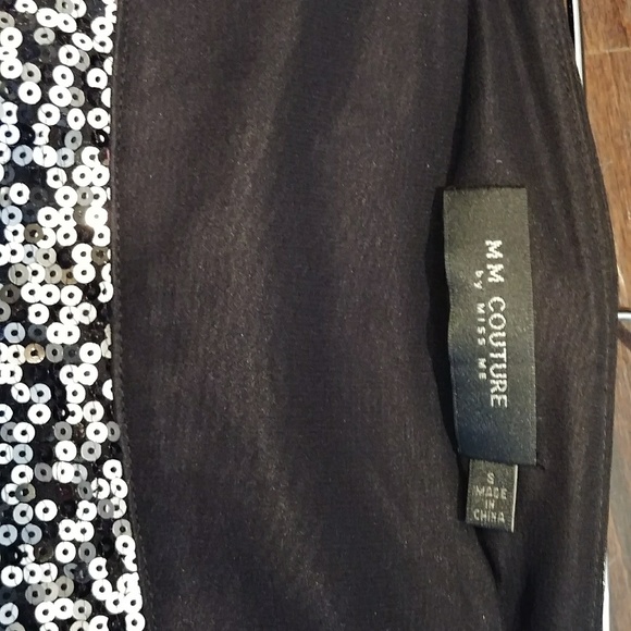 MM Couture Dresses & Skirts - MM Coutoure silver and black skirt size S